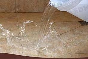 广汉漏水维修 免砸砖防水材料该如何施工